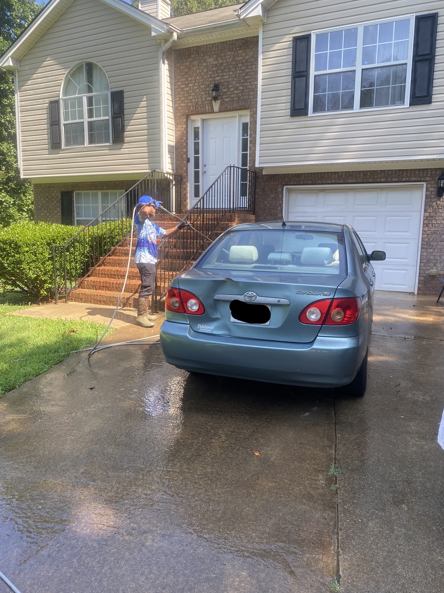 Attention to Detail is Key to Client Satisfaction for This House Wash by CK1 Pressure Washing